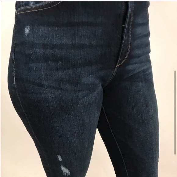 DL1961 dark wash Chrissy Trim tone skinny jean - Picture 4 of 5
